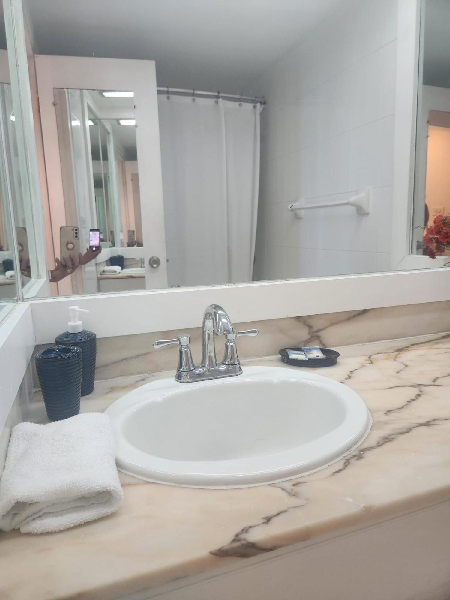 L&D Vacations Rentals Miami Beach Buitenkant foto